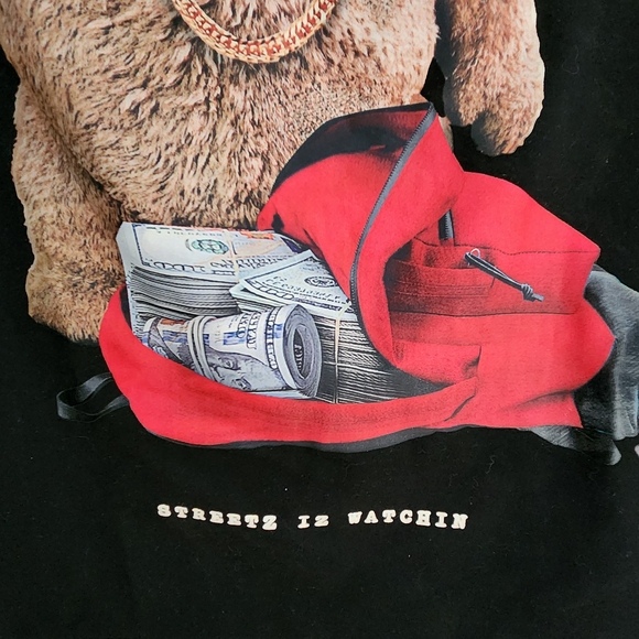 Hustle Black Streetz Iz Watchin T-Shirt with Teddy Bear Graphic - Picture 8 of 13